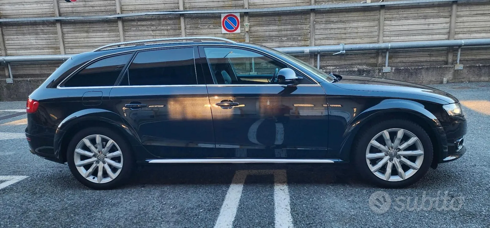 Audi A4 Allroad 2011 photo 4