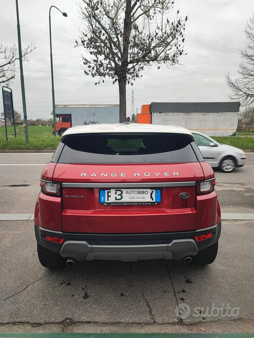 Land Rover Range Rover Evoque 2015 photo 4
