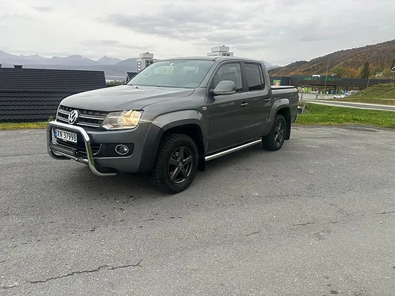 Volkswagen Amarok 2012 photo 2