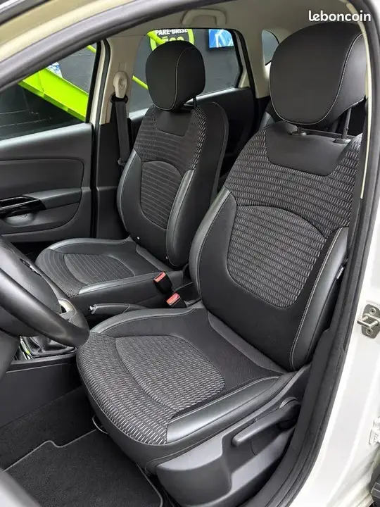 Renault Captur 2017 photo 4
