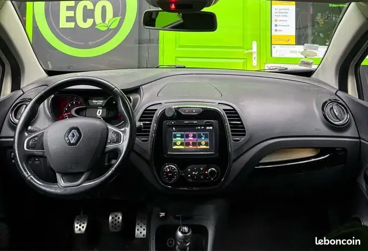Renault Captur 2017 photo 3