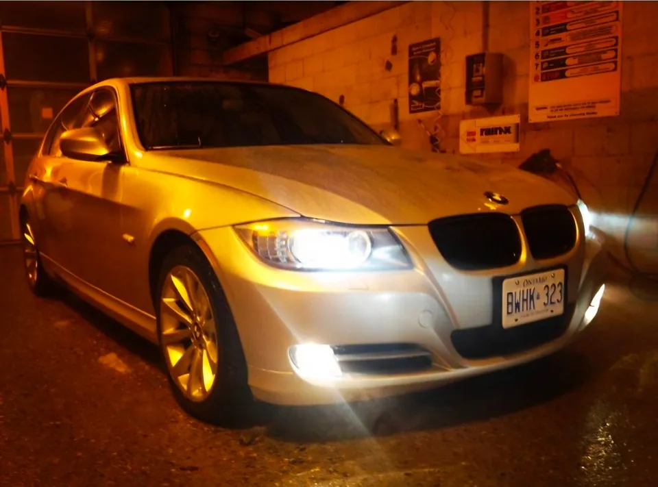 BMW 335Xi 2009 photo 2