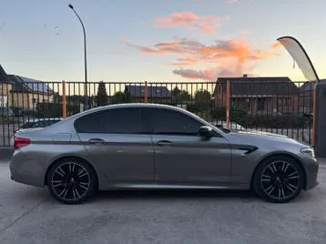 BMW M5 2018 photo 2