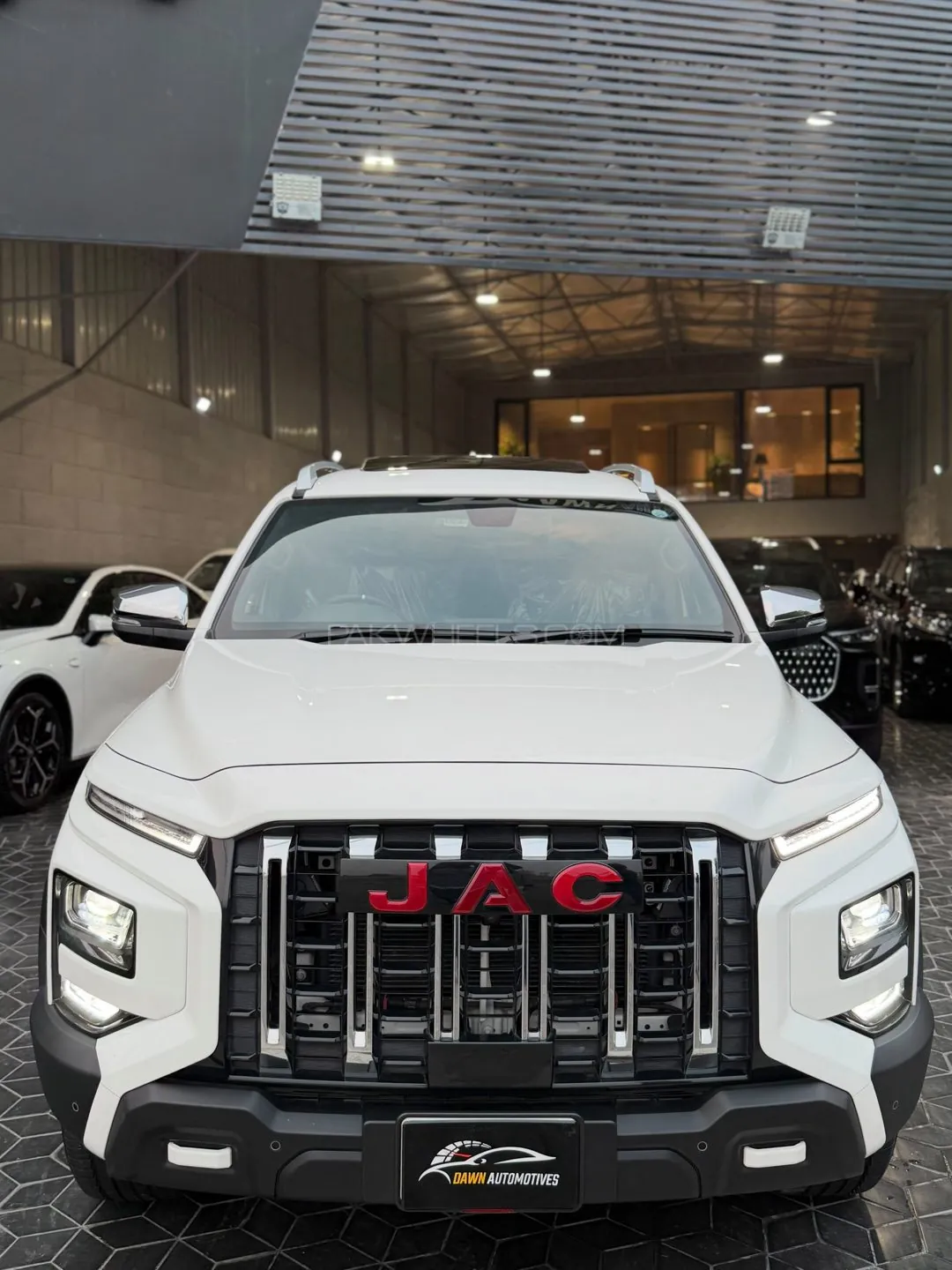 JAC T9
