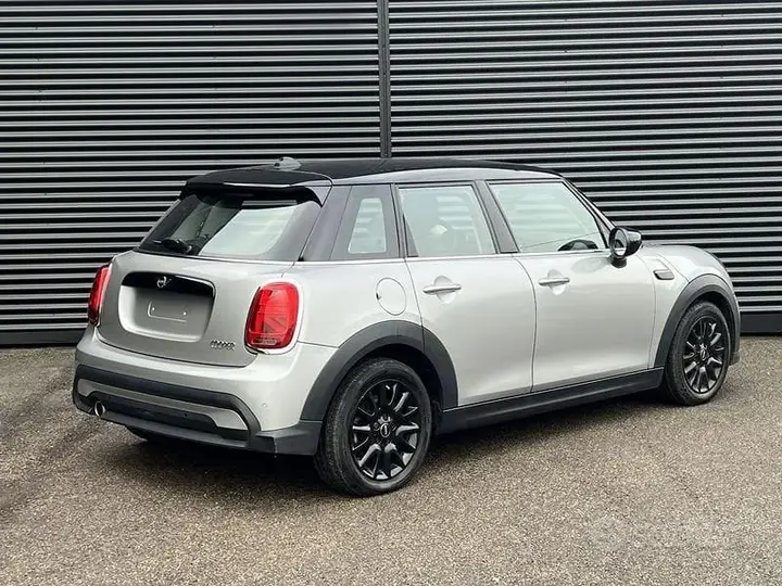 Mini Mini Cooper 2024 photo 5