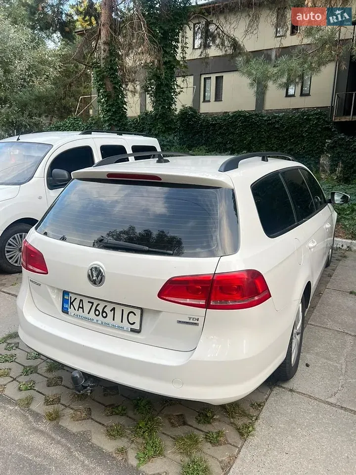 Volkswagen Passat 2013 photo 4