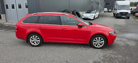 Skoda Octavia 2017 photo 3
