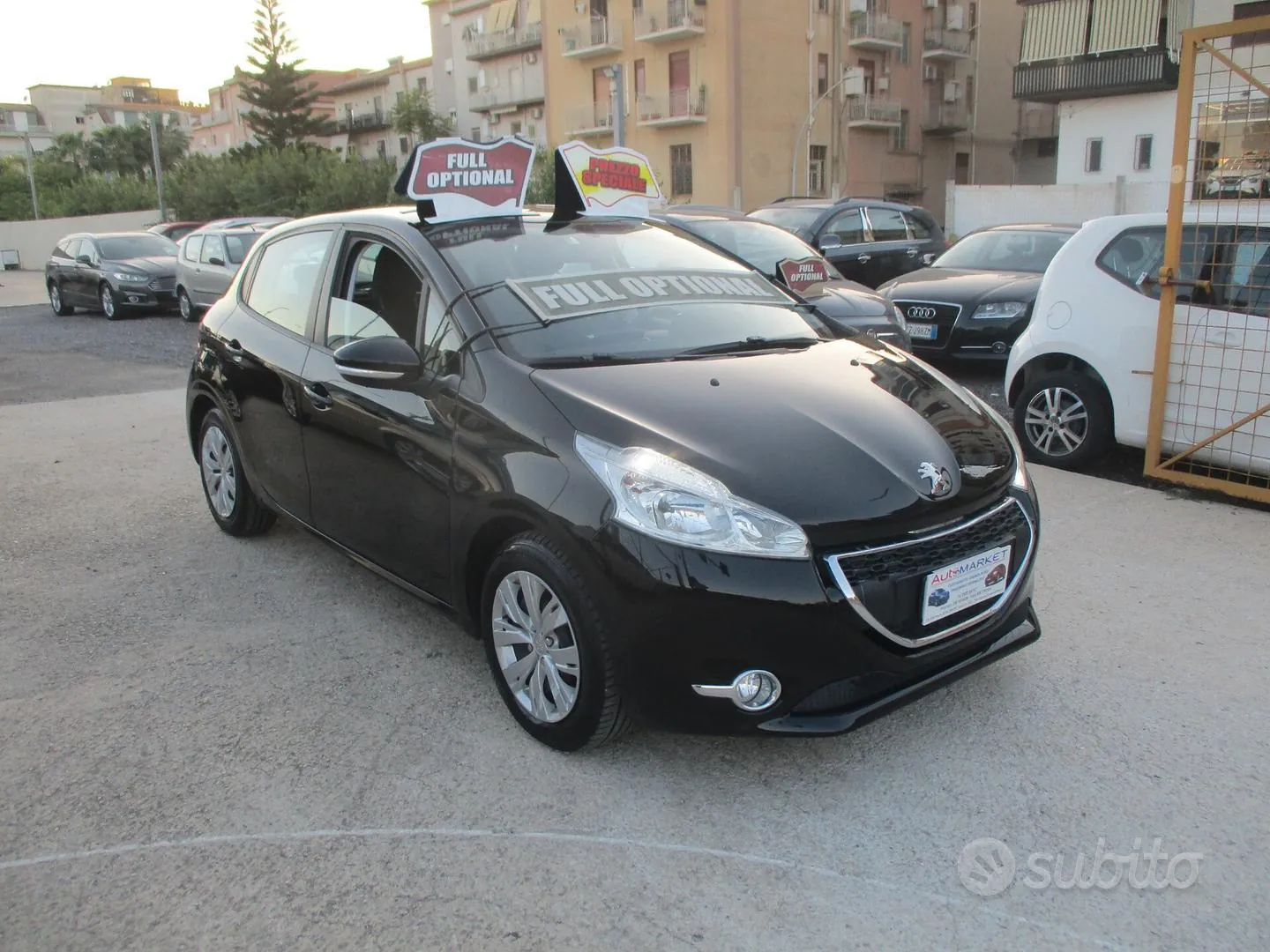 Peugeot 208 2012 photo 3