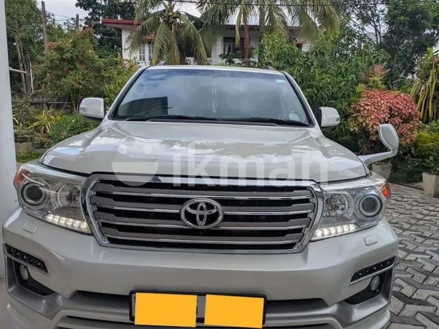 Toyota Land Cruiser 2013 photo 3