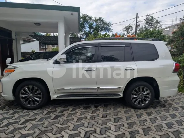 Toyota Land Cruiser 2013 photo 5