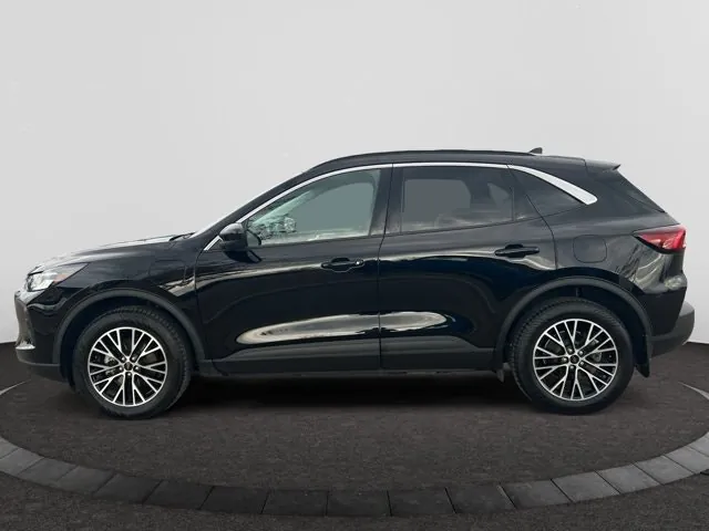 Ford Escape 2024 photo 2