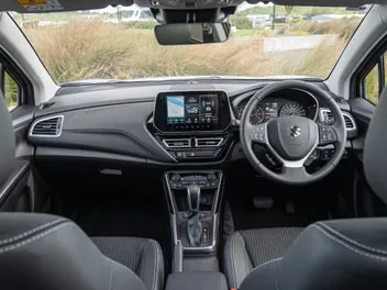 Suzuki S-Cross 2026 photo 3