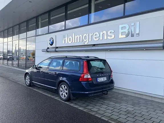 Volvo V70 2012 photo 3