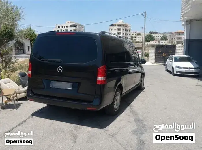 Mercedes-Benz V-Class 2019 photo 3