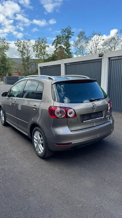 Volkswagen Golf Plus 2011 photo 2