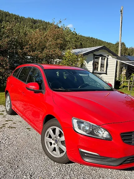 Volvo V60 2014 photo 2