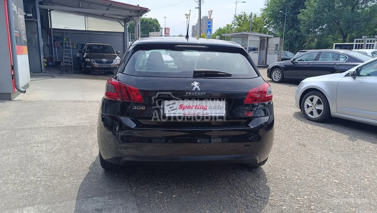 Peugeot 308 2021 photo 3