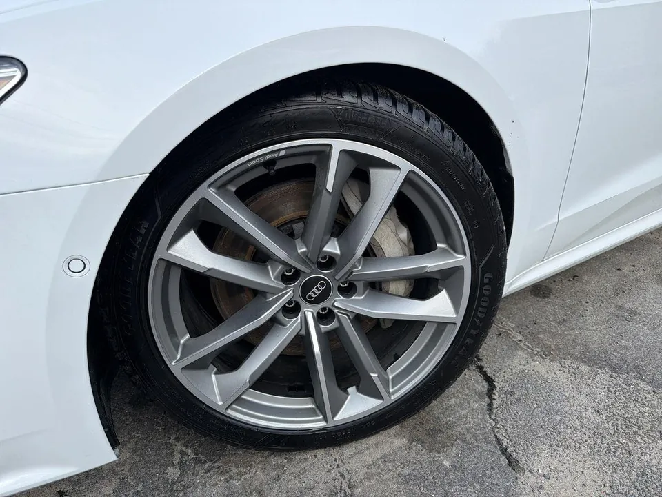 Audi A7 2023 photo 2