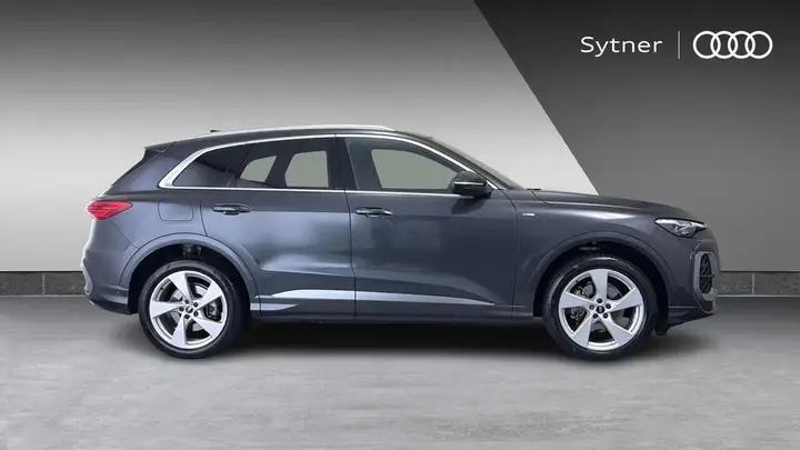 Audi Q5 2025 photo 4