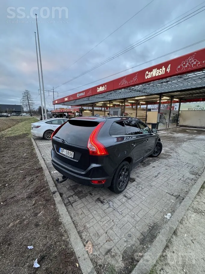 Volvo Xc60 2011 photo 2