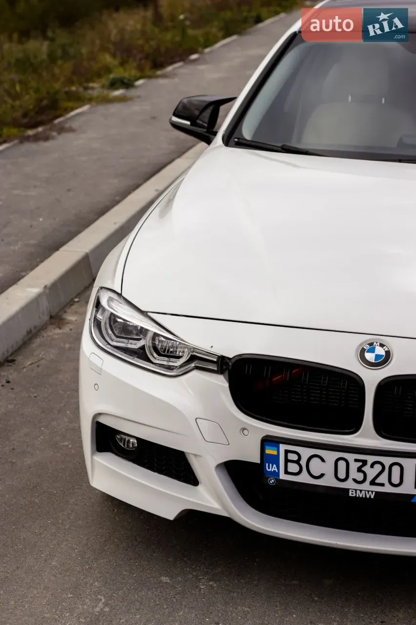 BMW 3 Series 2018 photo 5