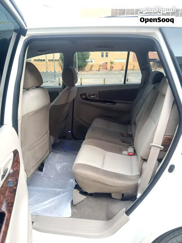 Toyota Innova 2014 photo 4