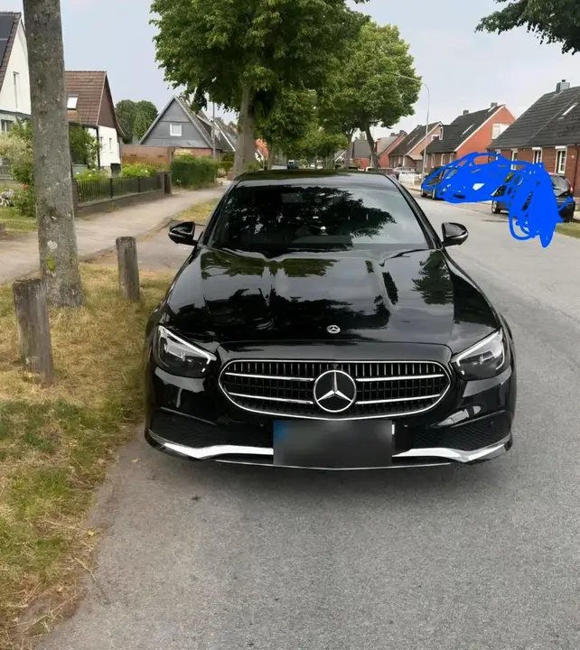 Mercedes-Benz E