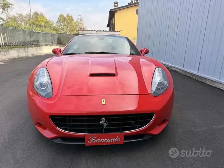 Ferrari California 2009 photo 2