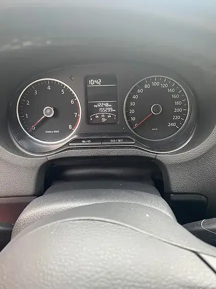 Volkswagen Polo 2014 photo 2