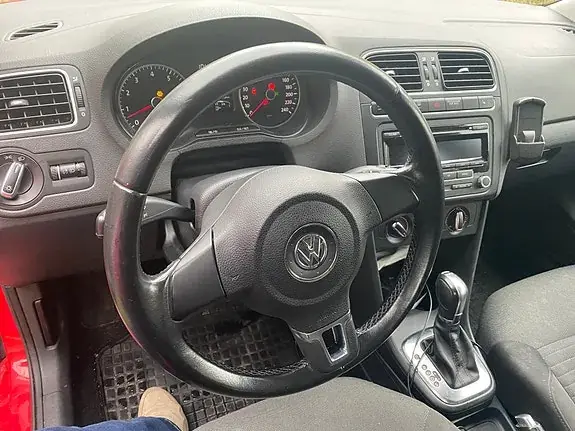 Volkswagen Polo 2014 photo 4