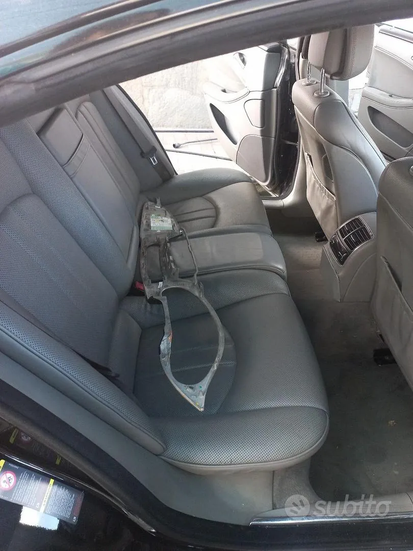 Mercedes-Benz Cls 2006 photo 5