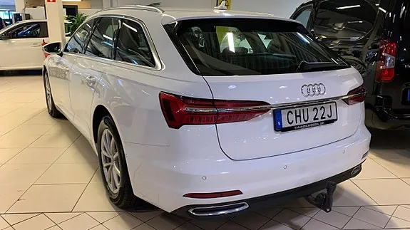 Audi A6 2021 photo 2