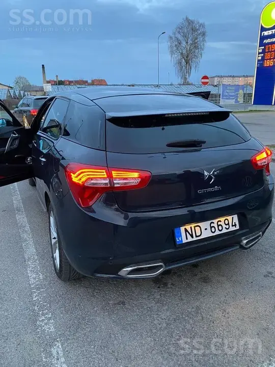 Citroen Ds5 2013 photo 2