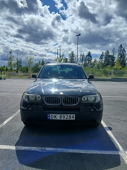 BMW X3 2004 photo 2