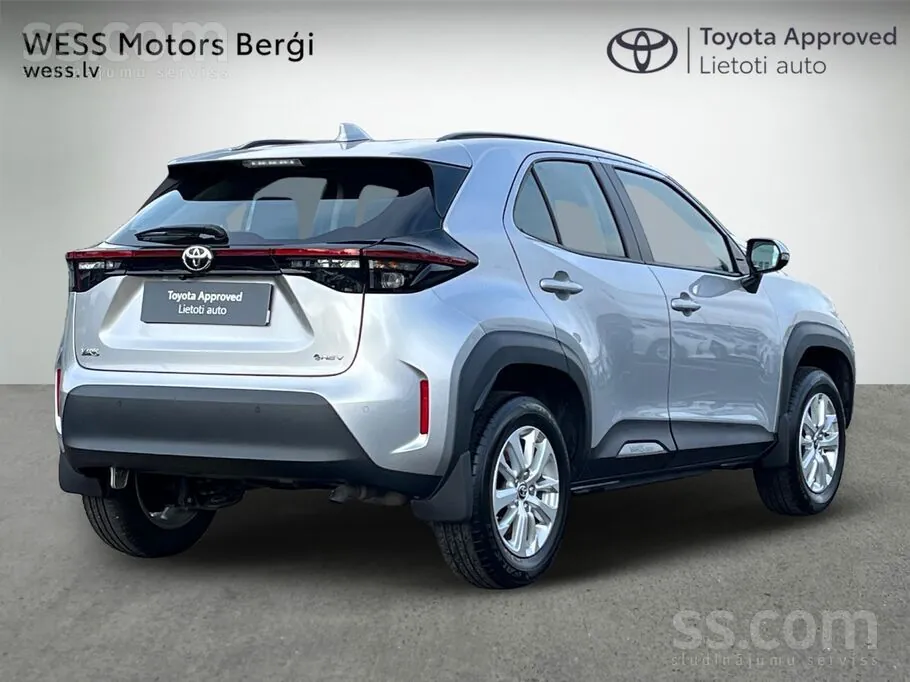 Toyota Yaris Cross 2025 photo 2