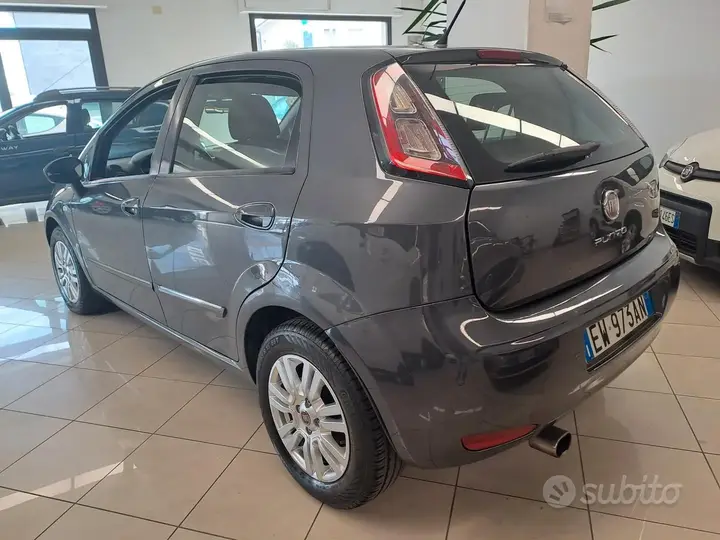 Fiat Punto 2014 photo 3