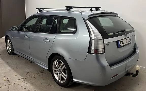 Saab 9-3 2010 photo 3