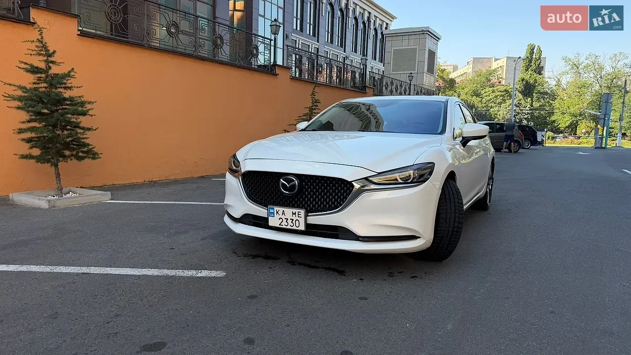 Mazda 6