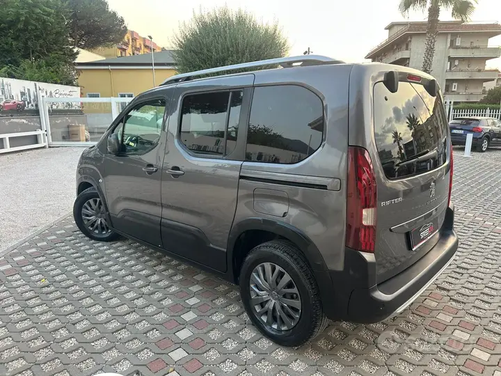 Peugeot Rifter photo 5