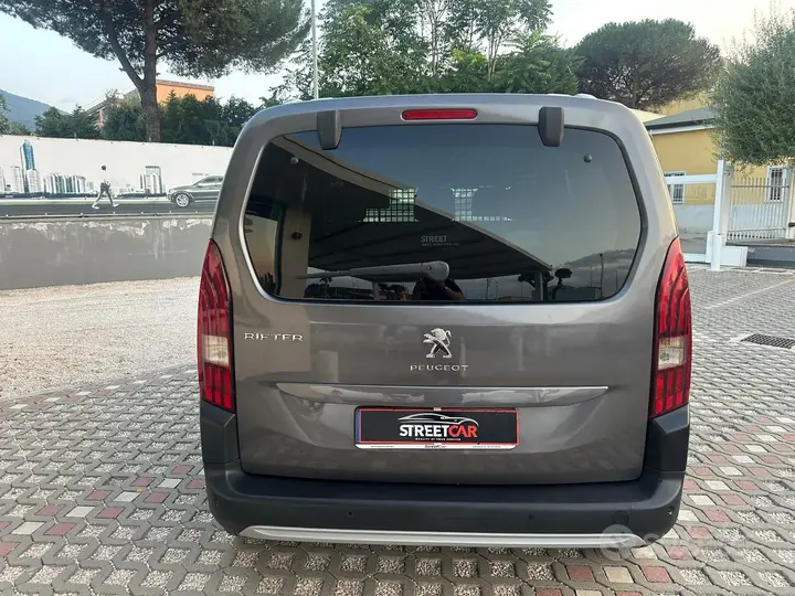 Peugeot Rifter photo 4