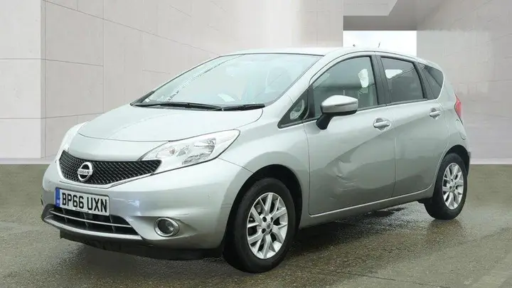 Nissan Note 2016 photo 2