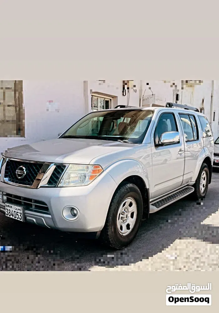 Nissan Pathfinder 2011 photo 3