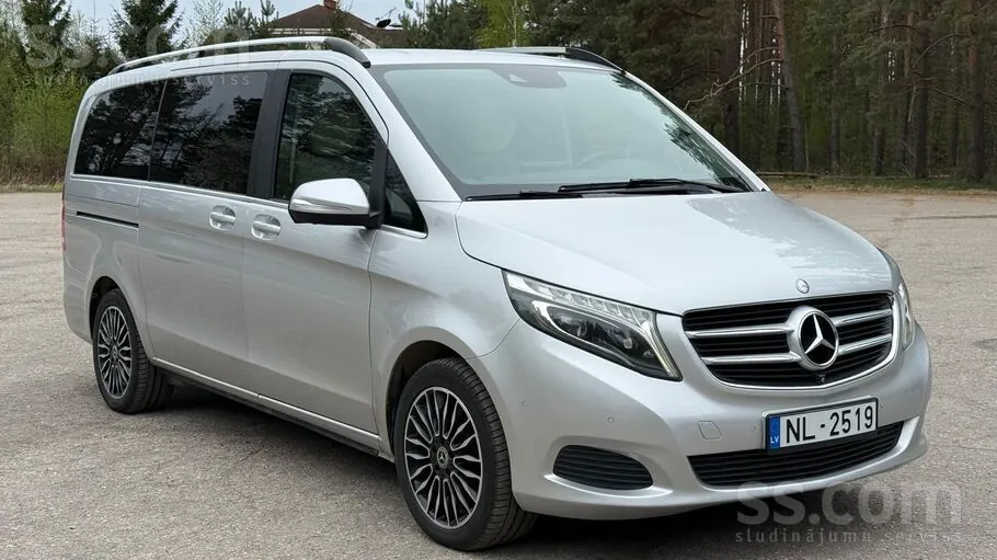 Mercedes-Benz V-Class 2015 photo 2