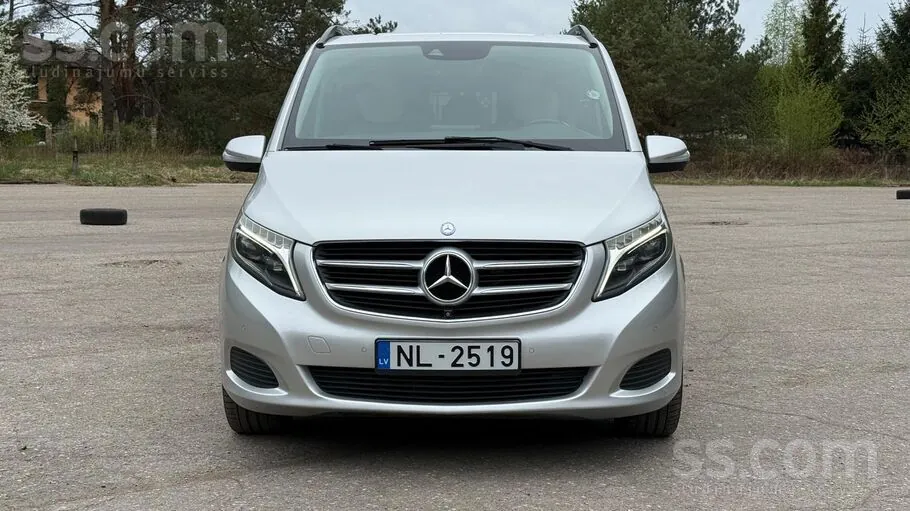 Mercedes-Benz V-Class 2015 photo 3