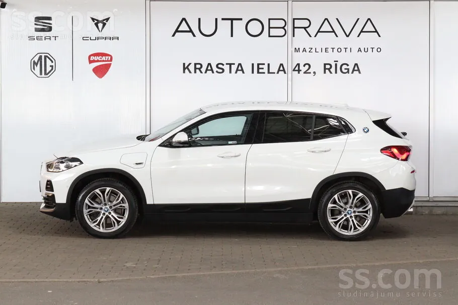 BMW X2 2022 photo 4