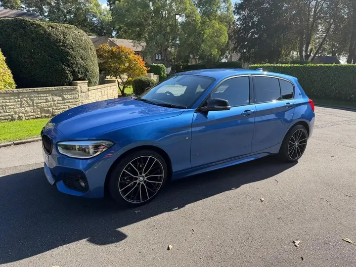 BMW 1 Series 2016 photo 2