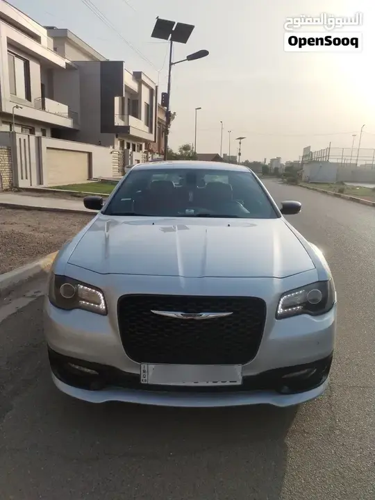 Chrysler 300 2021 photo 5