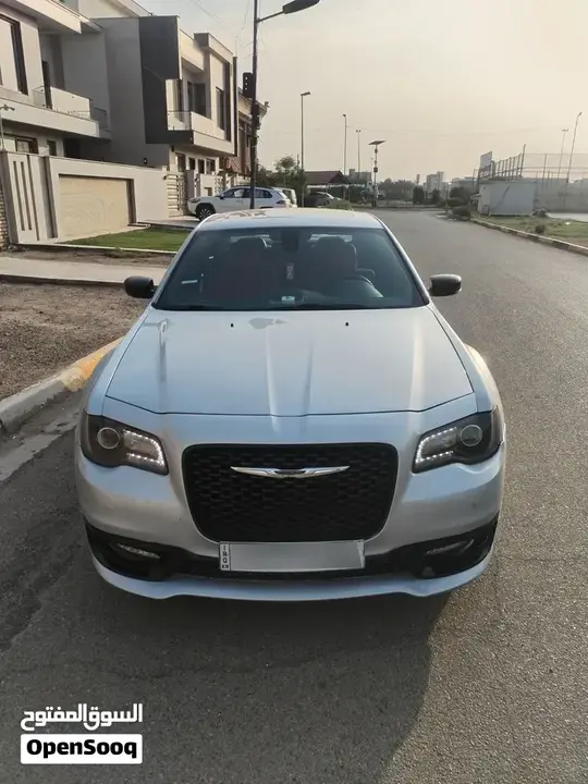 Chrysler 300 2021 photo 3