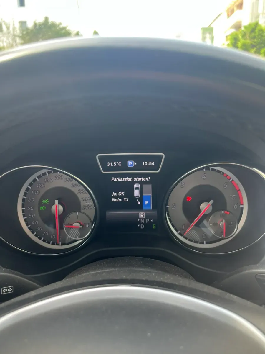 Mercedes-Benz Gla Class