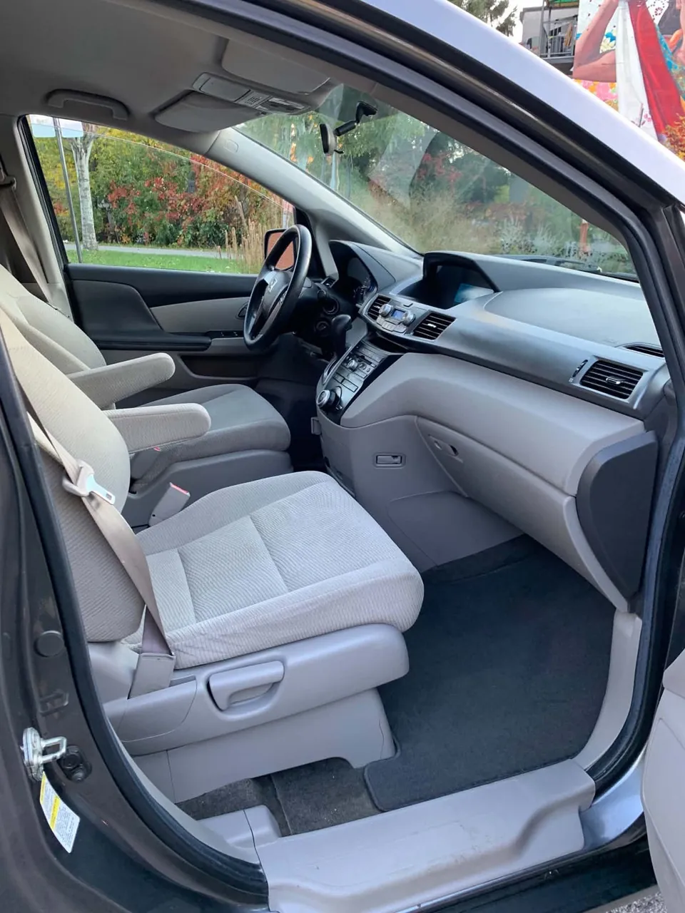 Honda Odyssey 2012 photo 5